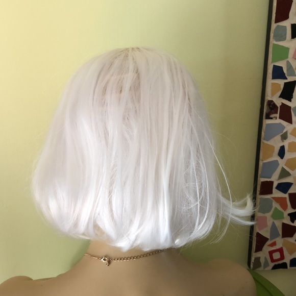 Platinum Blonde Wig - Picture 3 of 6